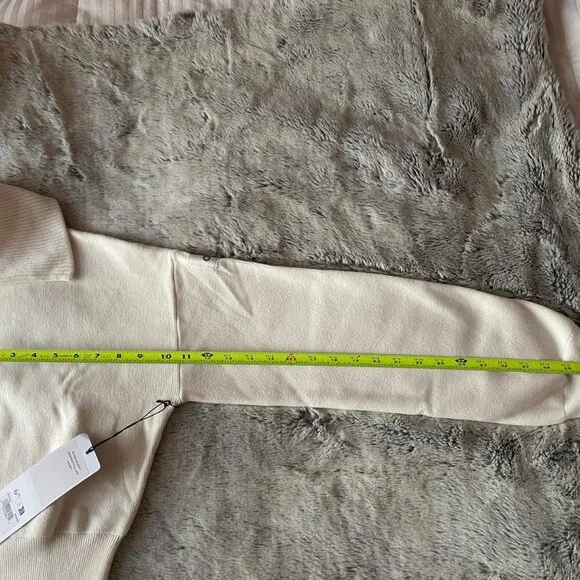 NWT Alo Scholar Knit Cropped Full zip jacket ivory - Picture 7 of 8